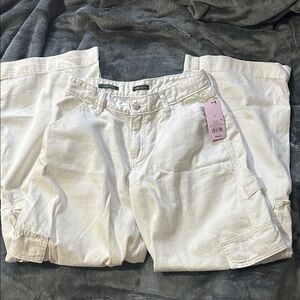 Mid rise baggy cargo jeans